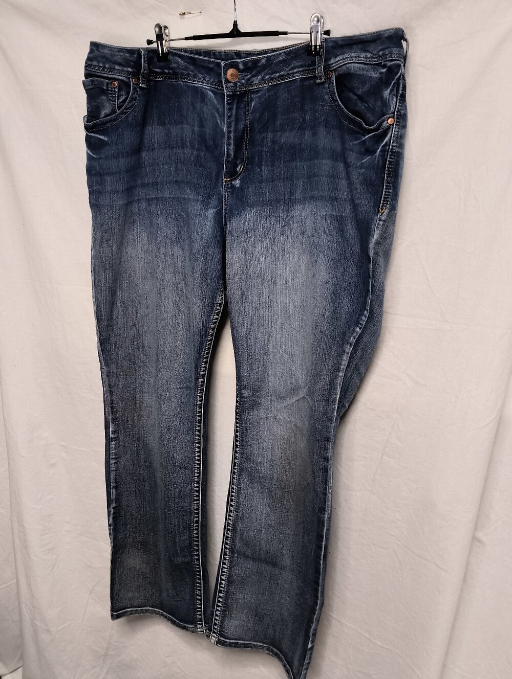 Maurices Women's Straight Leg Jeans in Dark Blue Wash 22 LONG